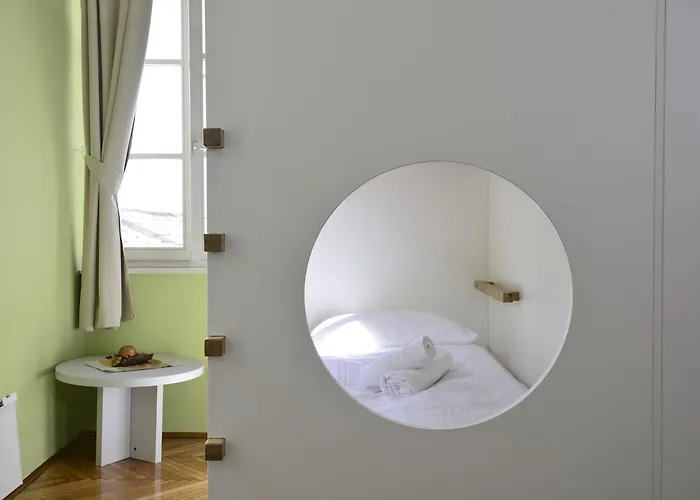 旅馆 圣老楞佐旅舍