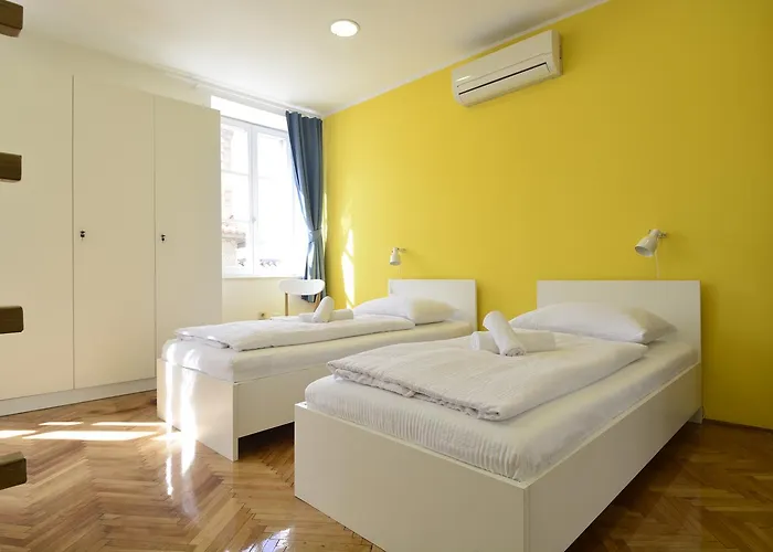 旅馆 圣老楞佐旅舍